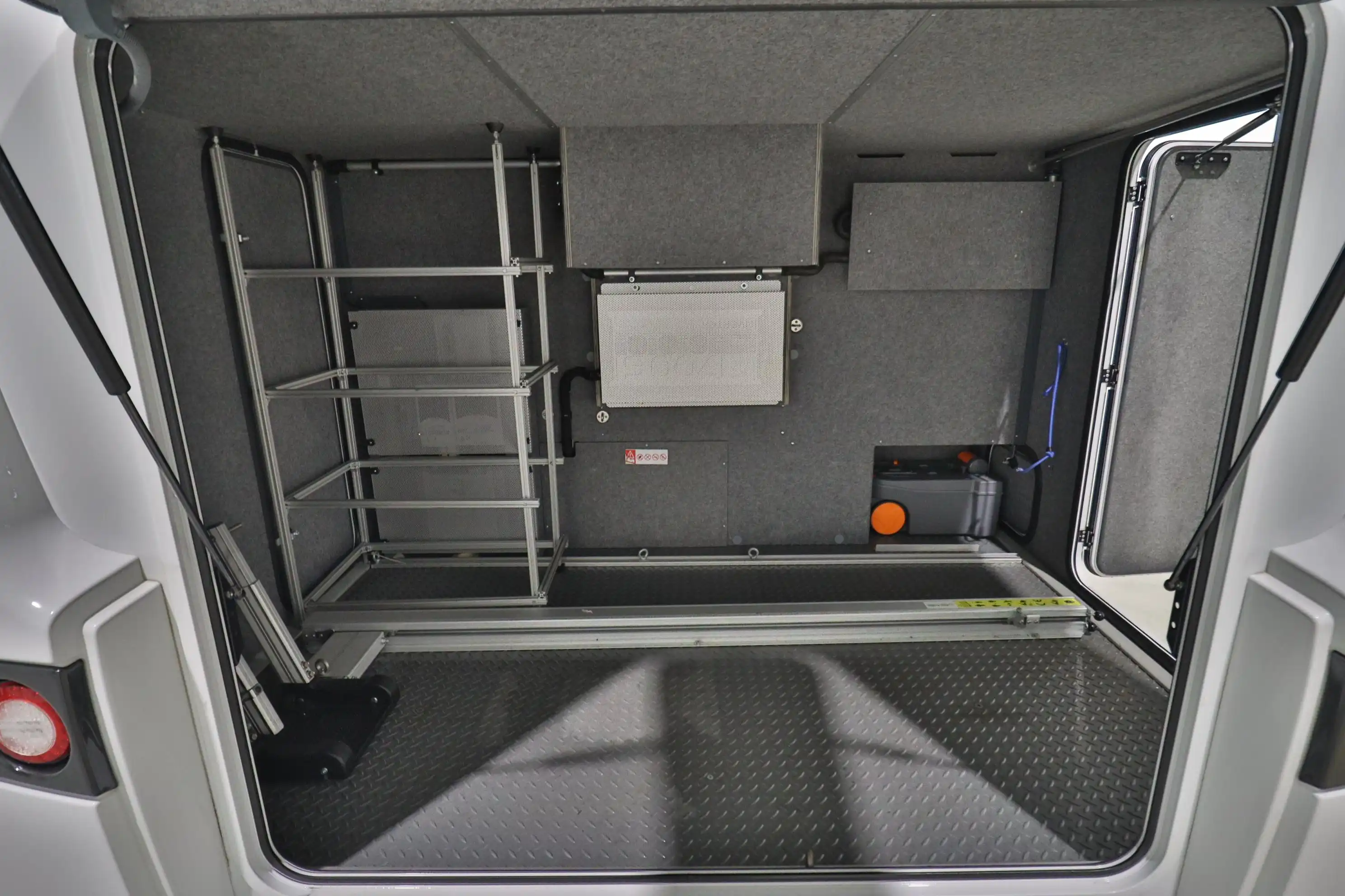 FRANKIA F-Line I 740 GD TITAN  - Ansicht 6